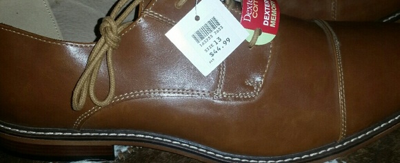 Dress shoes - Picture 1 of 4